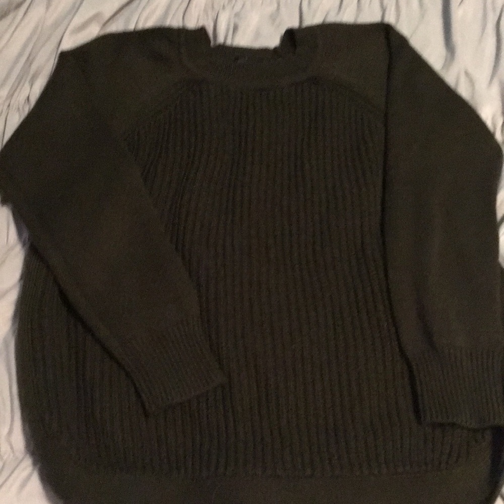 Eclipse Chunky Knit Sweater